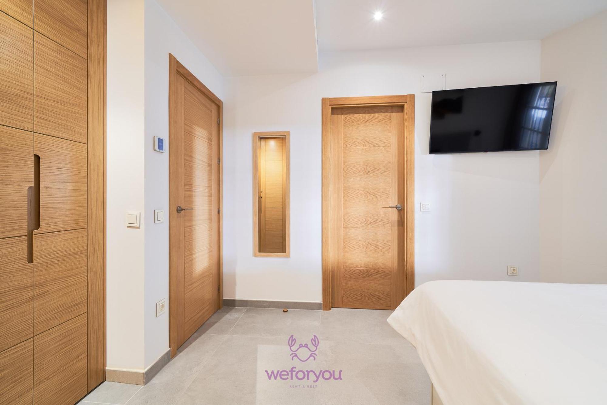 Weforyou Isla De Poniente 2 Bedrooms And Parking Бенальмадена Екстер'єр фото